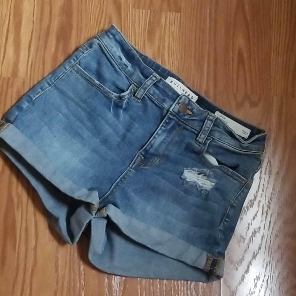 Bullhead Denim • Super Stretch Shorty‎ 27